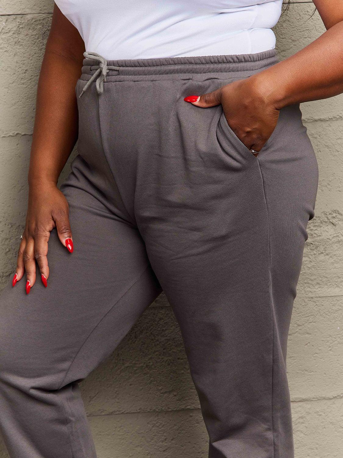 Generous Fit Plus Size Women's Sweatpants - MXSTUDIO.COM