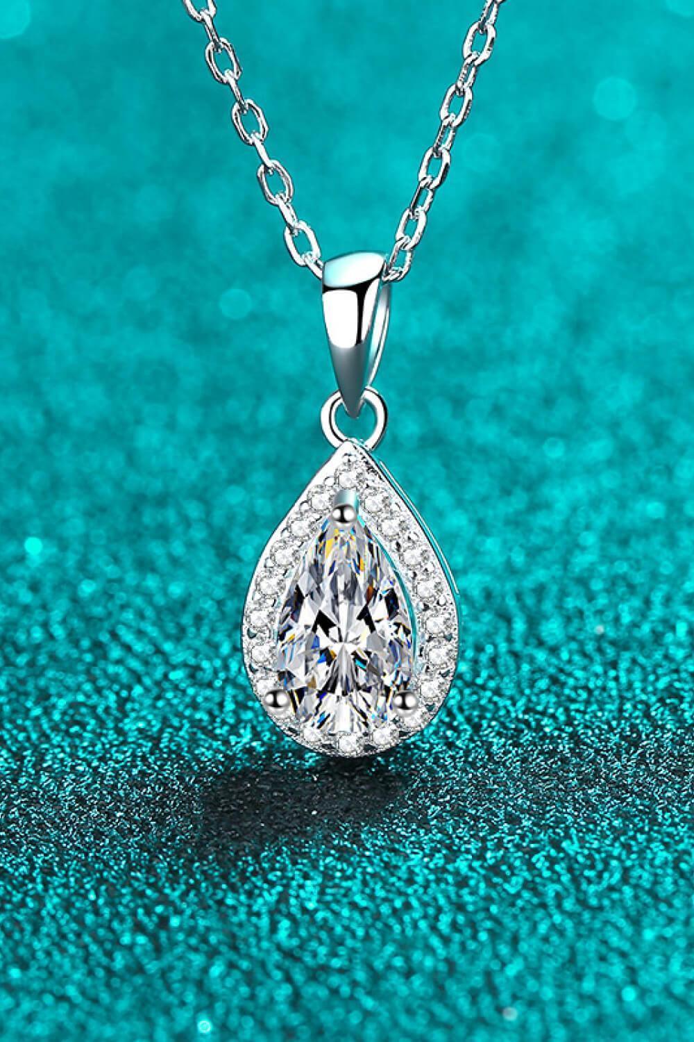 1 Carat Moissanite Teardrop Pendant Necklace - MXSTUDIO.COM