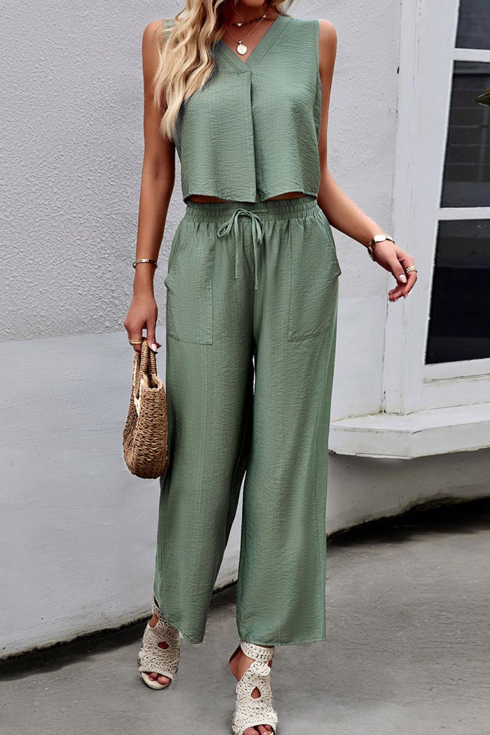 A La Mode V-Neck Tank and Wide Leg Pants Set - MXSTUDIO.COM