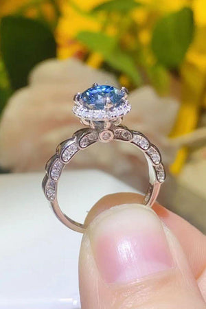 Admired 1 Carat Moissanite Cluster Ring - MXSTUDIO.COM