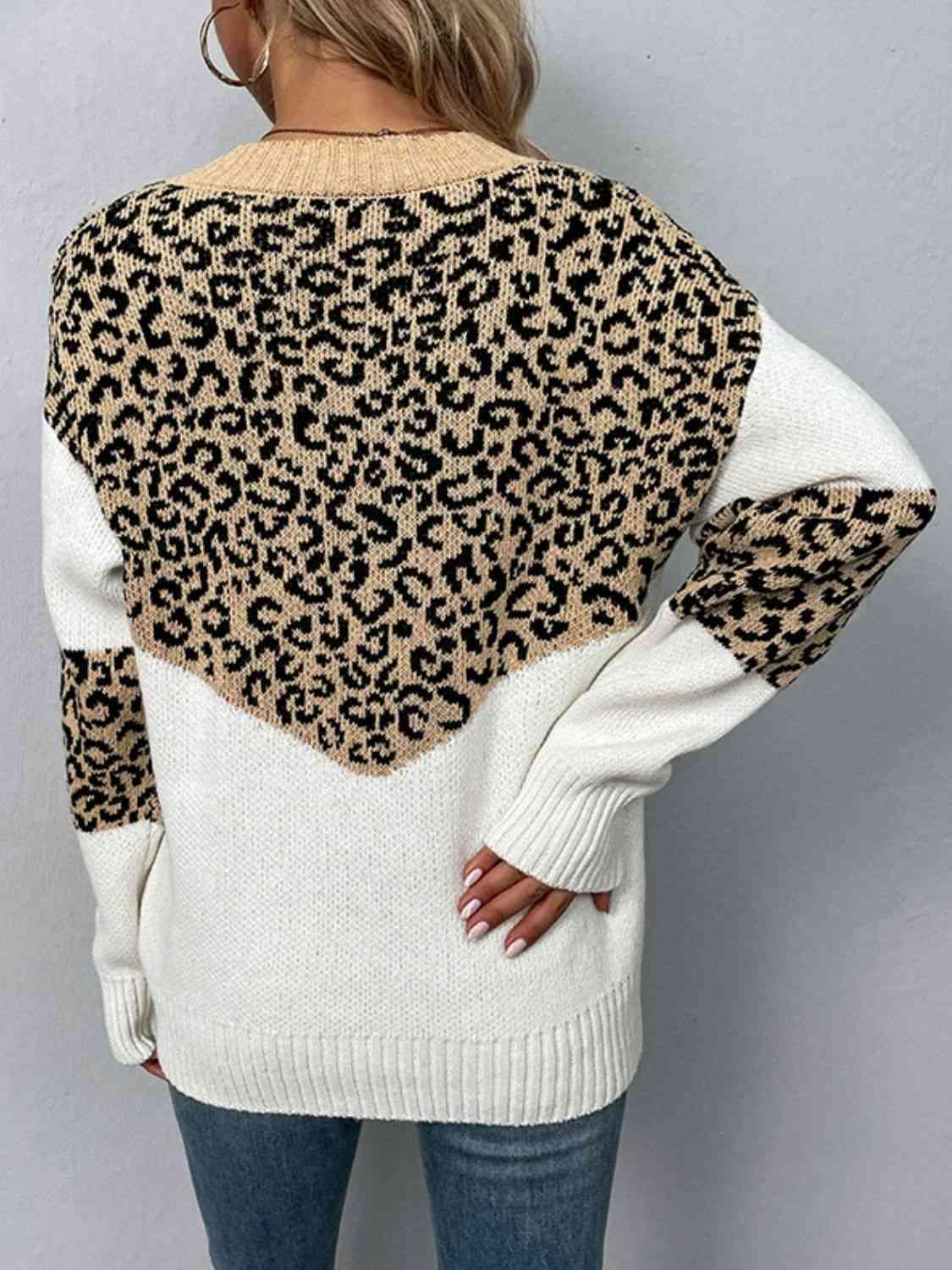 Aggressive Warmth V-Neck Leopard Print Sweater-MXSTUDIO.COM