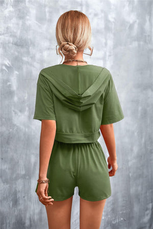 Agile Cropped T-Shirt and Shorts Set - MXSTUDIO.COM