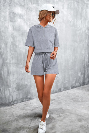 Agile Cropped T-Shirt and Shorts Set - MXSTUDIO.COM