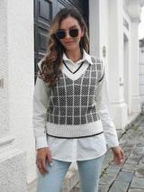 Aide On A Chilly Day V-Neck Knit Plaid Sweater Vest-MXSTUDIO.COM