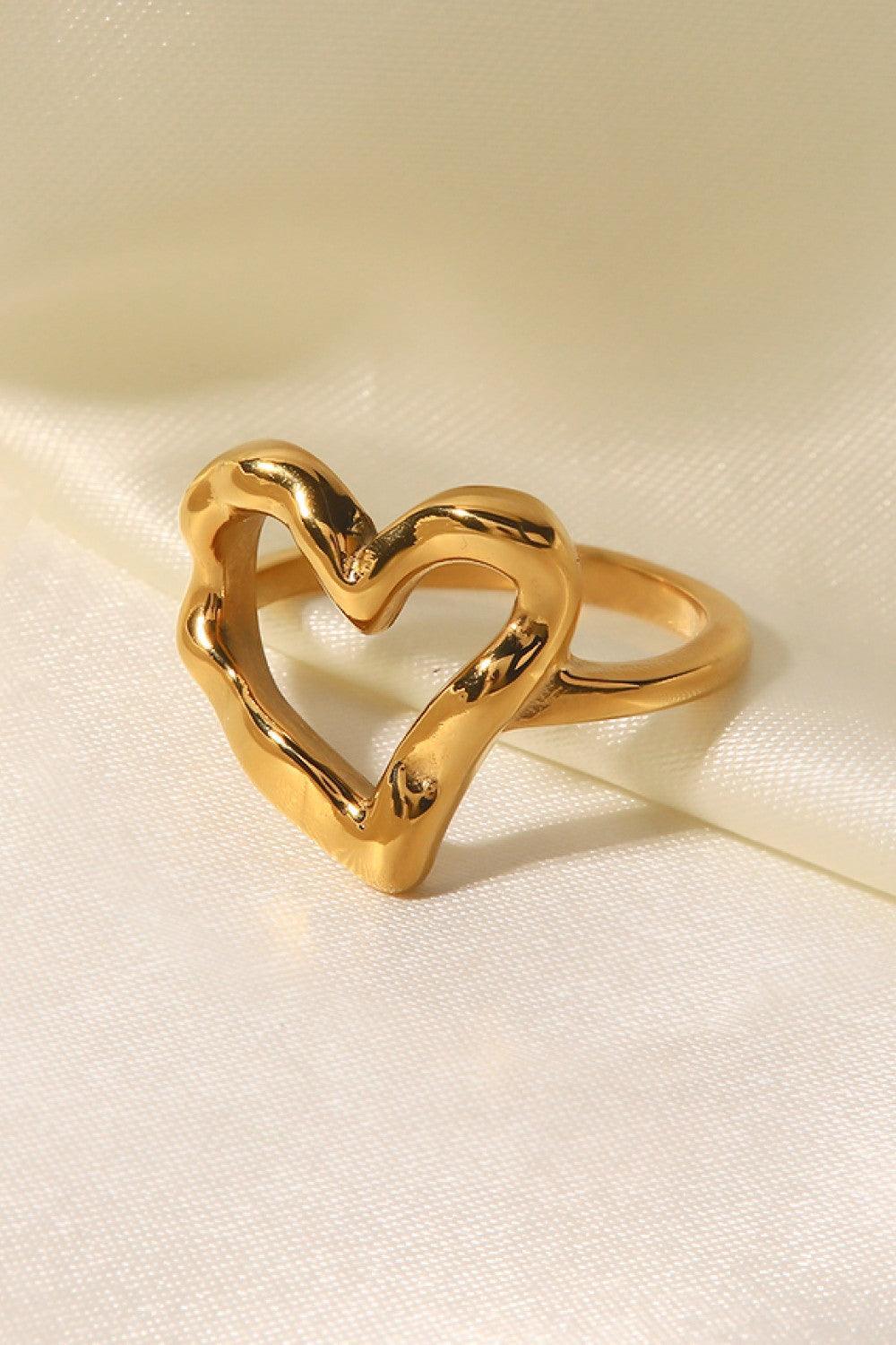 Amazing Love 18K Gold Plated Heart Shaped Ring - MXSTUDIO.COM