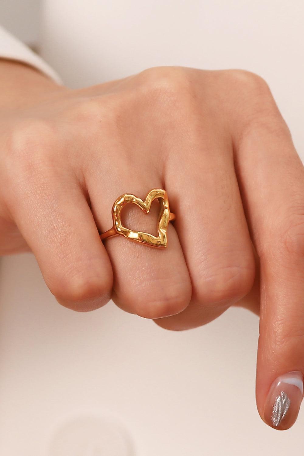 Amazing Love 18K Gold Plated Heart Shaped Ring - MXSTUDIO.COM