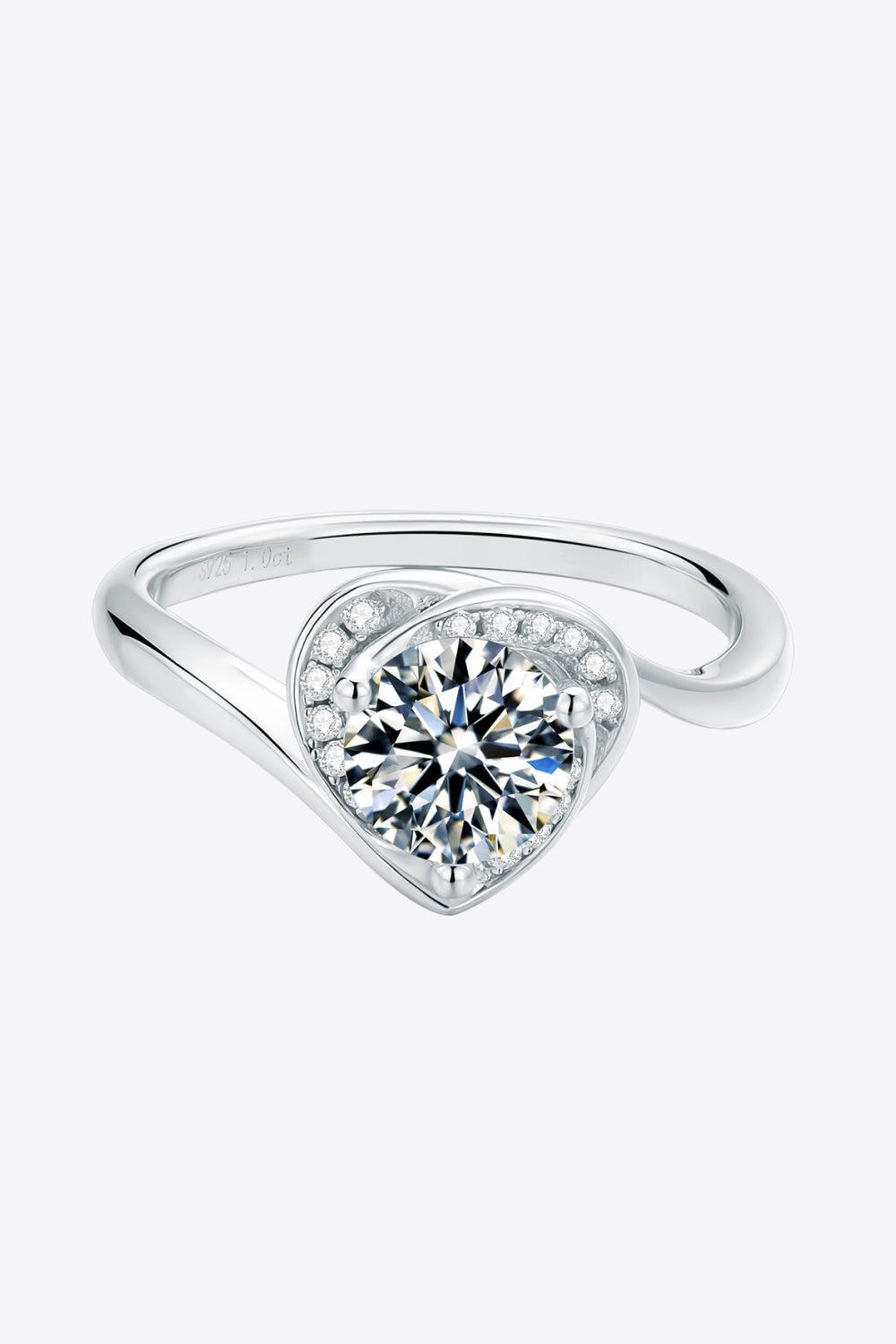 Astonishing Sterling Silver 1 Carat Moissanite Heart Ring - MXSTUDIO.COM