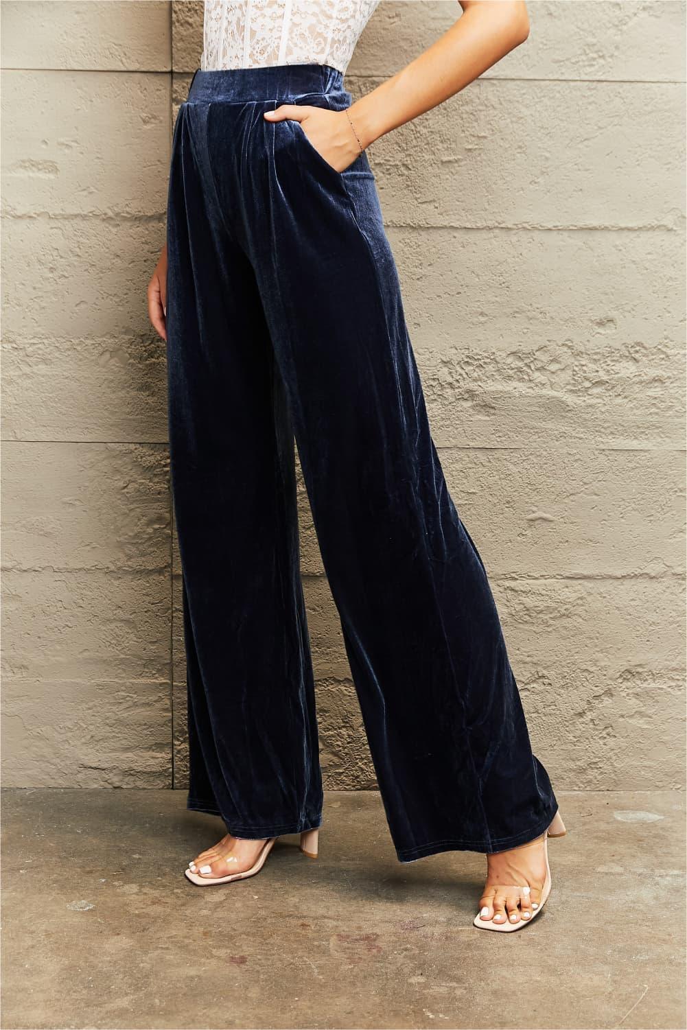 At Ease Pocketed Stretchy Wide Leg Pants - MXSTUDIO.COM