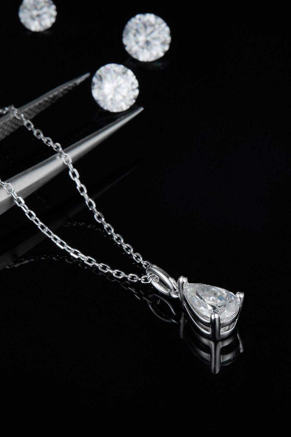 Attraction Focus 1 Carat Teardrop Moissanite Necklace - MXSTUDIO.COM