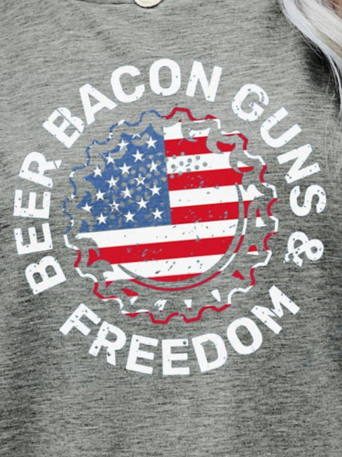 Beer Bacon Guns & Freedom US Flag T Shirt - MXSTUDIO.COM