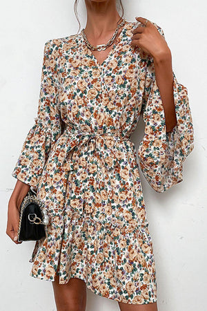 Best-Loved Floral Flare Sleeve Dress - MXSTUDIO.COM