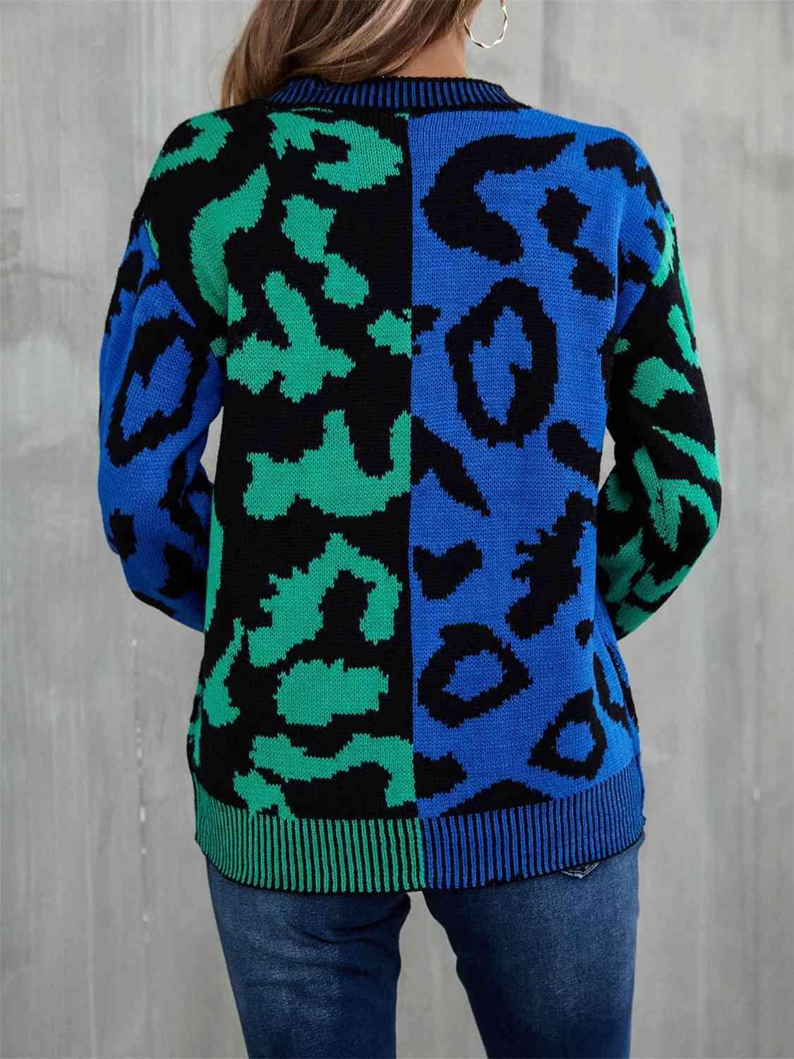 Bold And Cozy Crew Neck Leopard Print Sweater-MXSTUDIO.COM