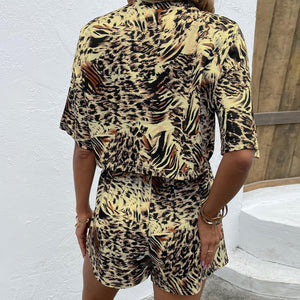 Bold Printed Half Sleeve Top and Shorts Set - MXSTUDIO.COM