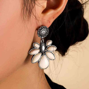 Botanical Beauties Artificial Turquoise Flower Earrings-MXSTUDIO.COM