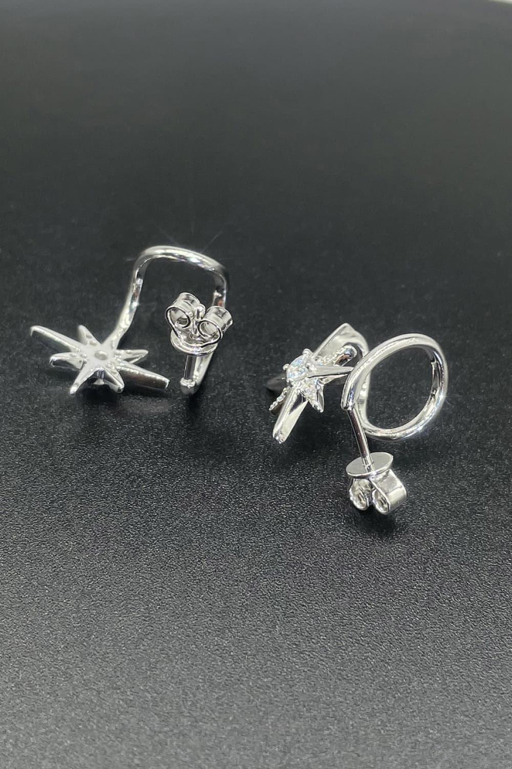 Bright Future Star Shape Moissanite Huggie Earrings - MXSTUDIO.COM