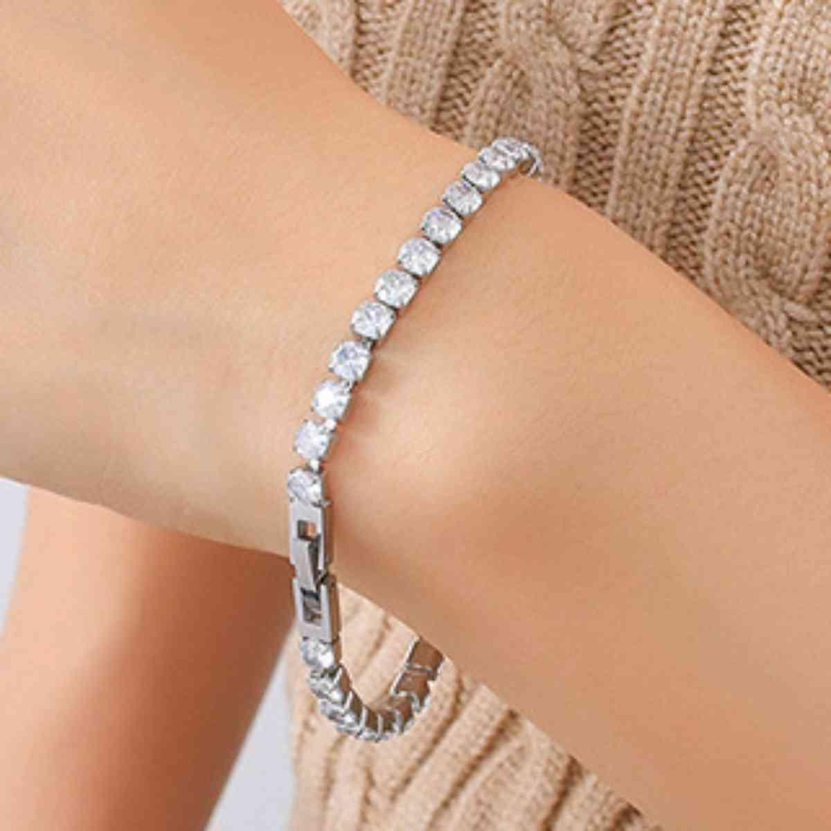 Captivating You Titanium Steel Fashion Bracelet-MXSTUDIO.COM