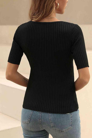 Casual Comfort V-Neck Short Sleeve Knit Top-MXSTUDIO.COM