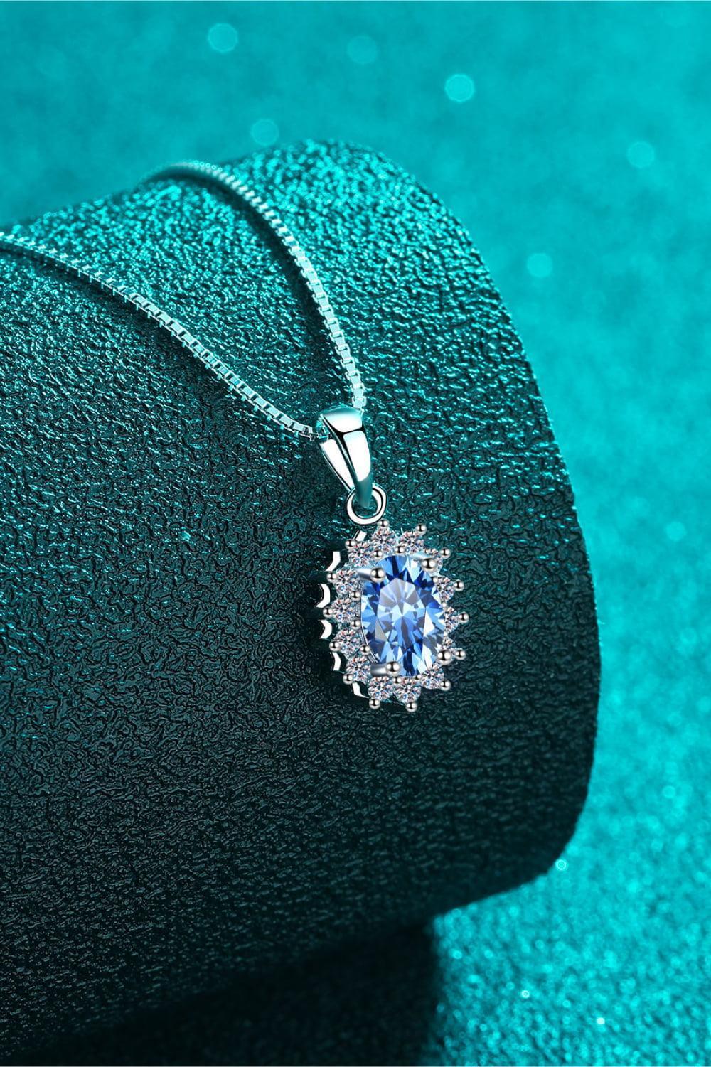 Charming Oval Blue 1 Carat Moissanite Necklace - MXSTUDIO.COM