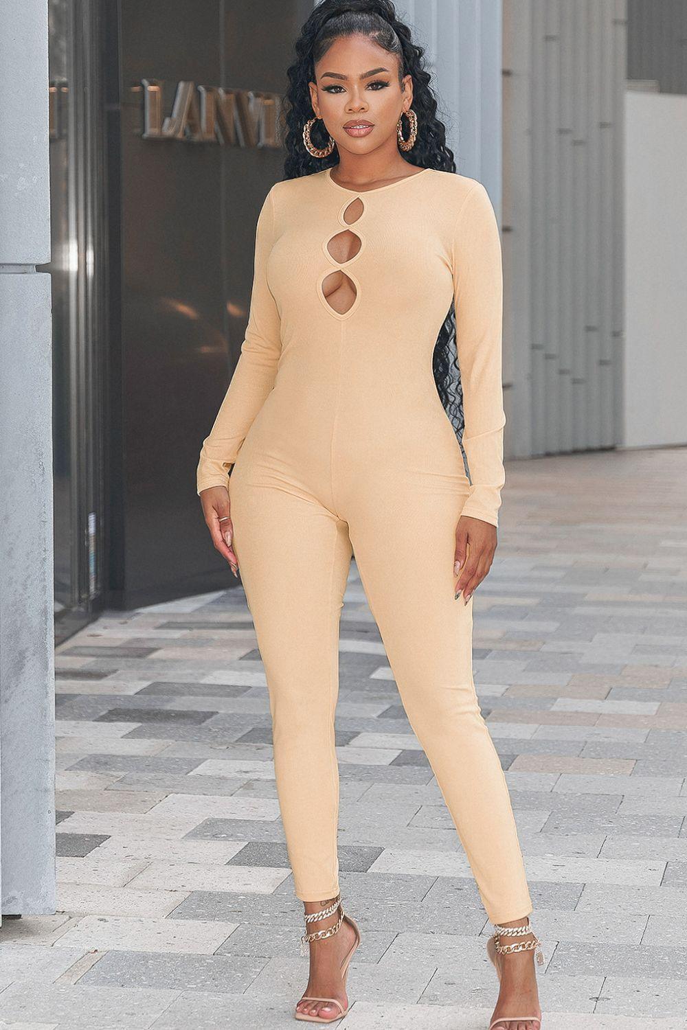 Chic Cutout Jumpsuit with Round Neckline - MXSTUDIO.COM