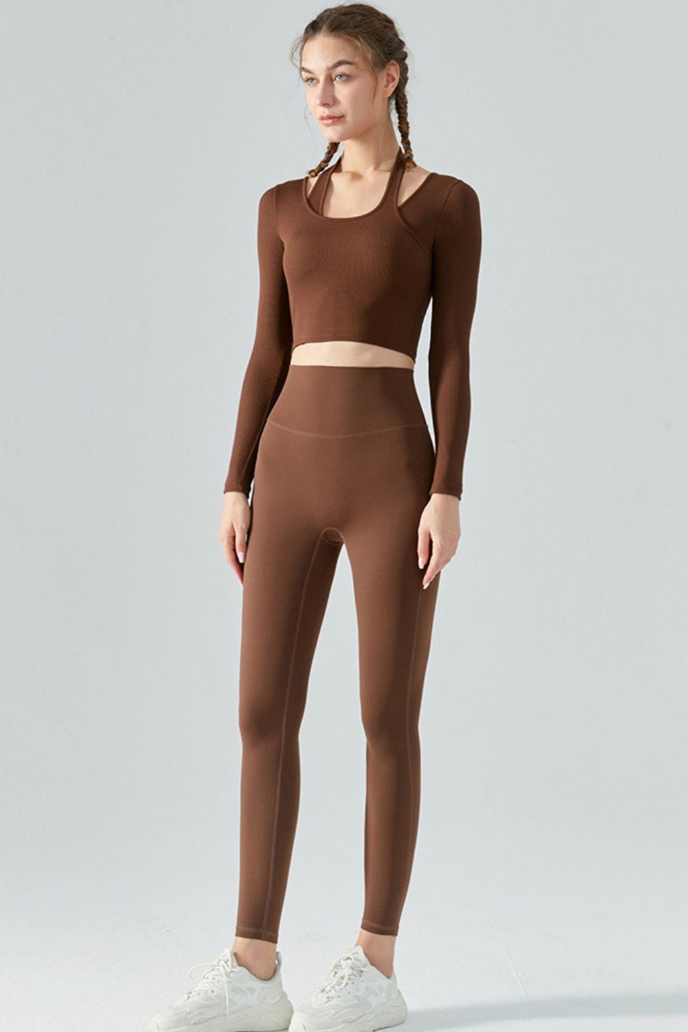 Chic Halterneck Cropped Activewear Top - MXSTUDIO.COM