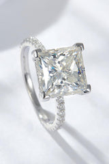 Chic Kiss Platinum-Plated 5 Carat Moissanite Ring - MXSTUDIO.COM