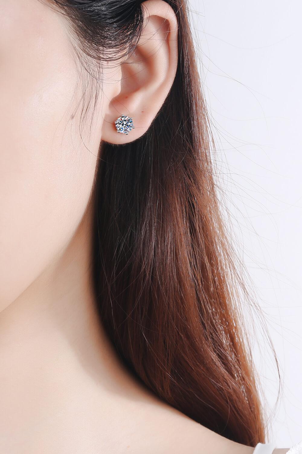 Classic Minimalist 1 Carat Moissanite Stud Earrings - MXSTUDIO.COM