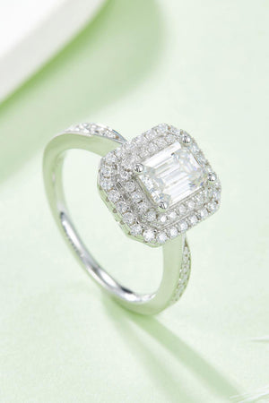 Complete Luxury Side Stone 1 Carat Moissanite Ring - MXSTUDIO.COM