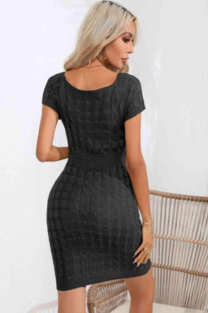 Confidently Chic Short Sleeve Knit Dress - MXSTUDIO.COM