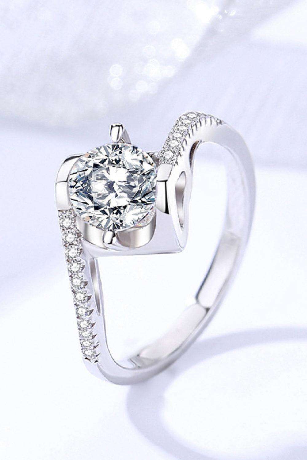 Constant Shine Platinum-Plated 1 Carat Moissanite Ring - MXSTUDIO.COM