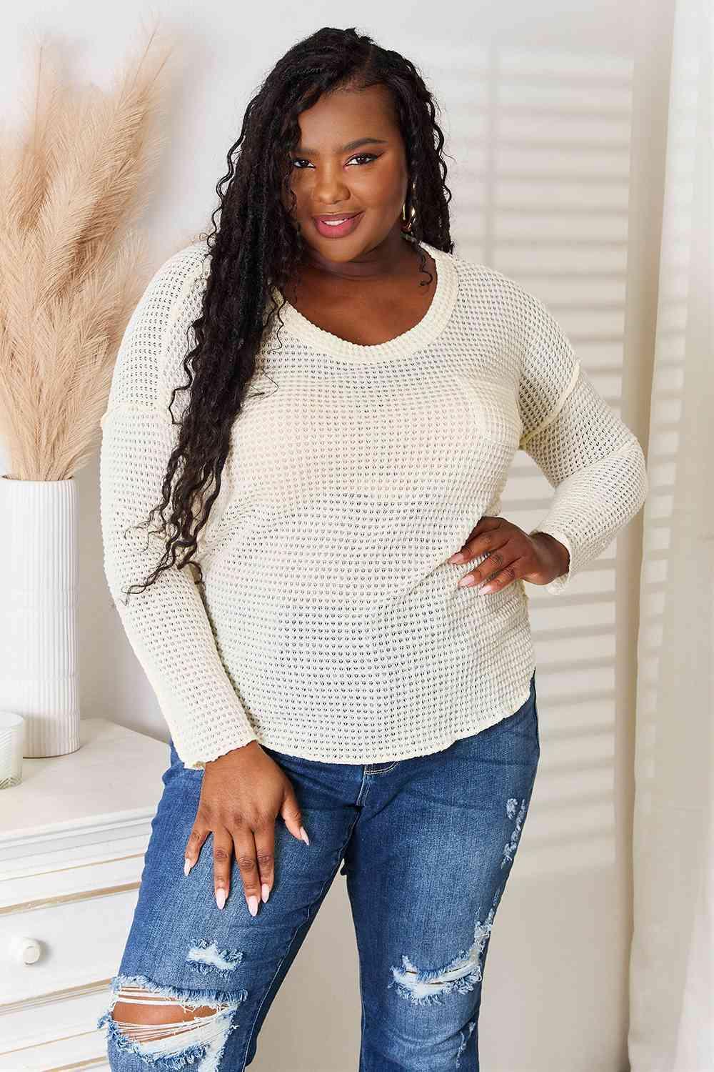 Cozy Cream Patch Pocket Women's Plus Size Knit Top - MXSTUDIO.COM