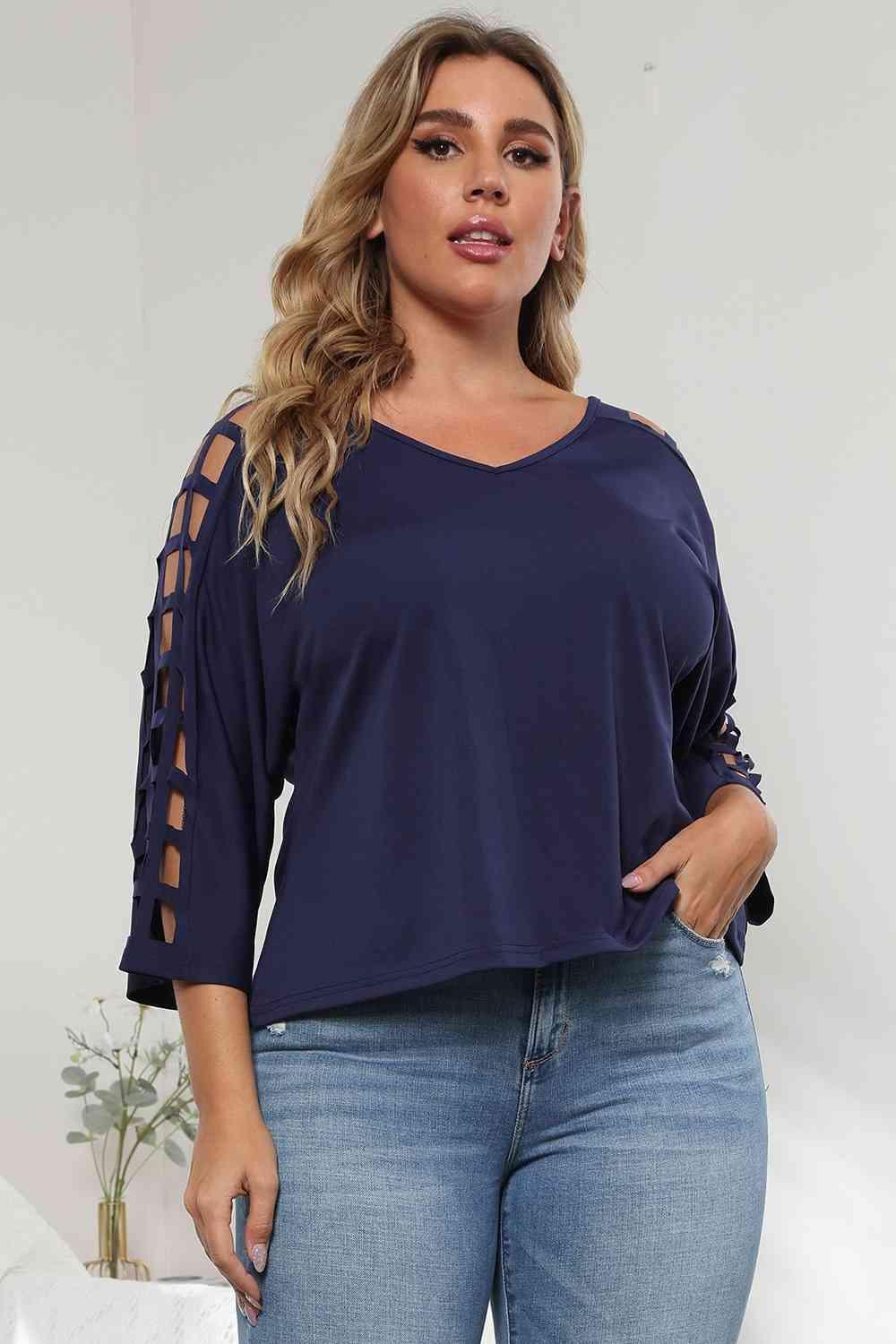 Creatively Design Cutout Plus Size 3/4 Sleeve Top - MXSTUDIO.COM