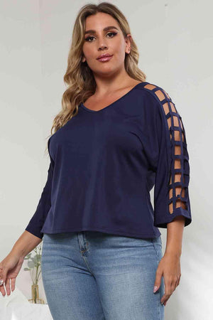 Creatively Design Cutout Plus Size 3/4 Sleeve Top - MXSTUDIO.COM