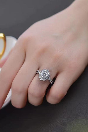 Crisscross Band Floral 2 Carat Moissanite Ring - MXSTUDIO.COM