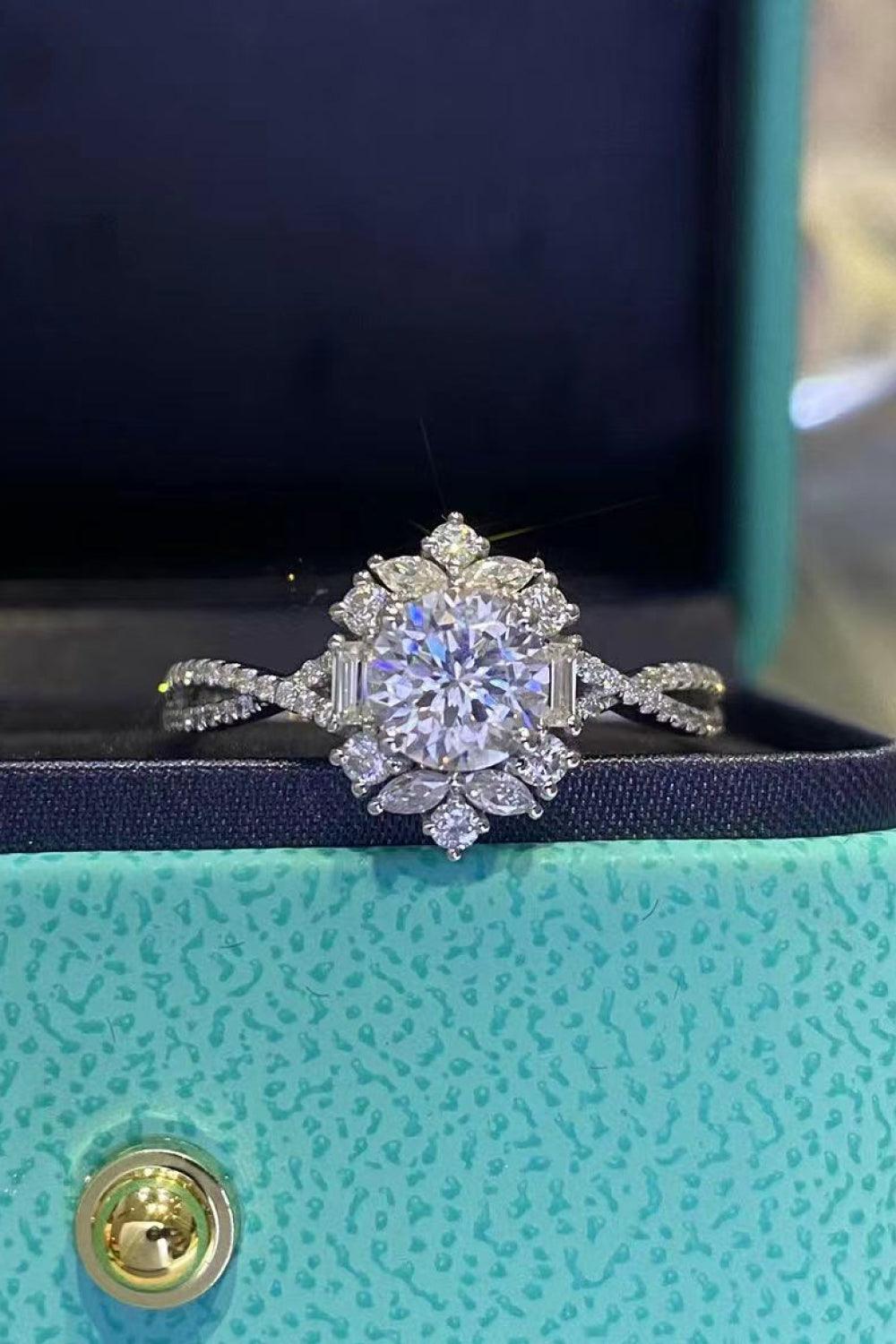 Crisscross Band Floral 2 Carat Moissanite Ring - MXSTUDIO.COM