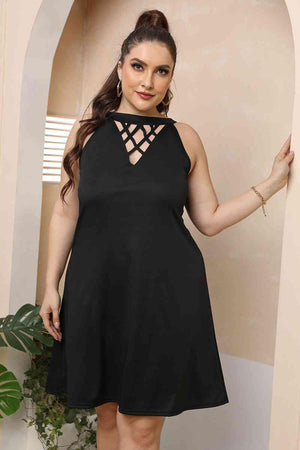 Cutout Neck Plus Size Sleeveless Dress - MXSTUDIO.COM