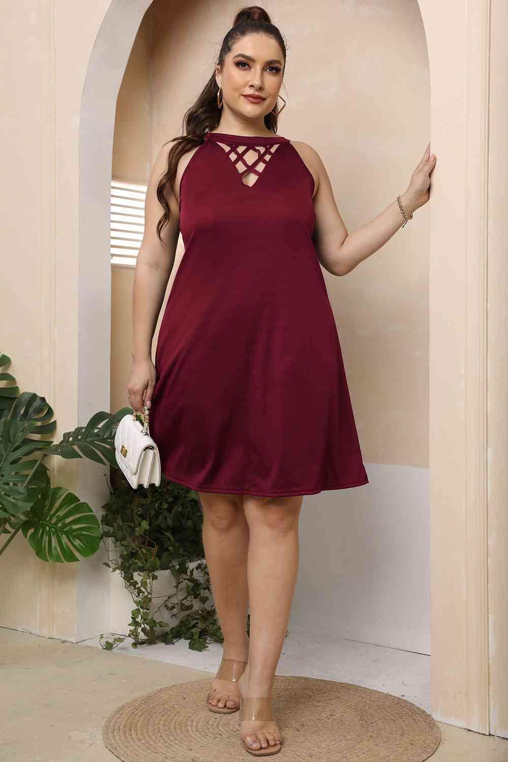 Cutout Neck Plus Size Sleeveless Dress - MXSTUDIO.COM