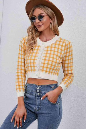 Dainty And Warm Plaid Buttoned Cropped Cardigan-MXSTUDIO.COM