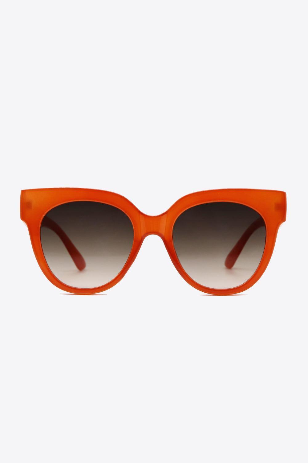 Deep Red Frame Round Polycarbonate Sunglasses - MXSTUDIO.COM