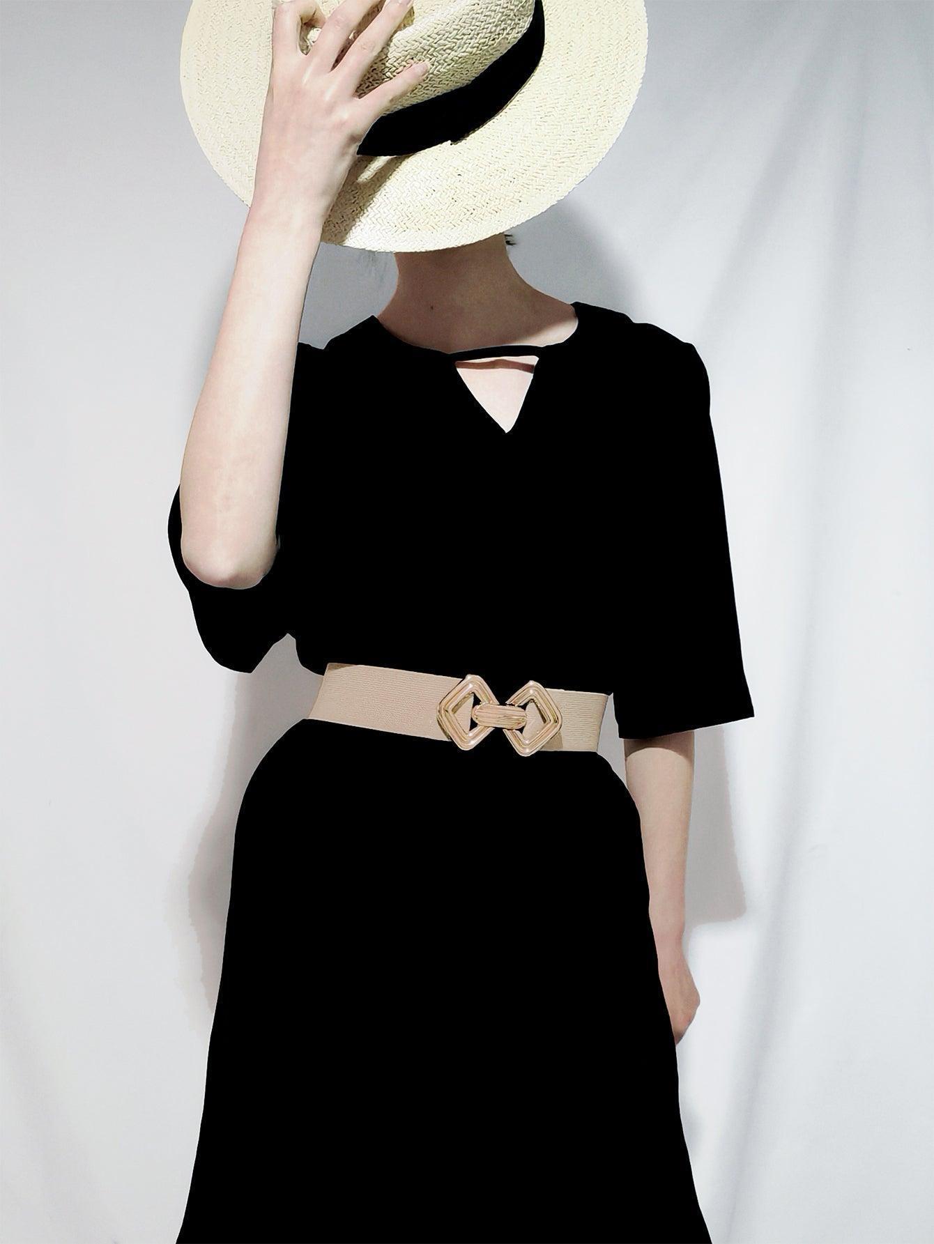 Display-Worthy Geometric Buckle Wide Stretch Waist Belt - MXSTUDIO.COM