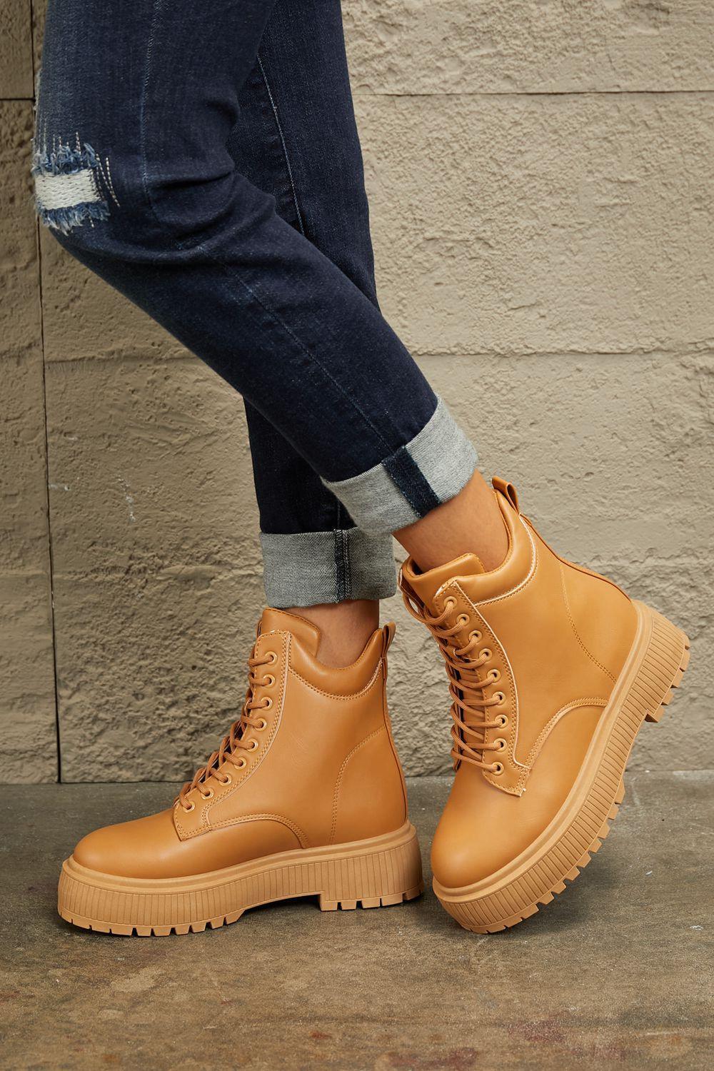 East Lion Lace Up Caramel Platform Combat Boots - MXSTUDIO.COM