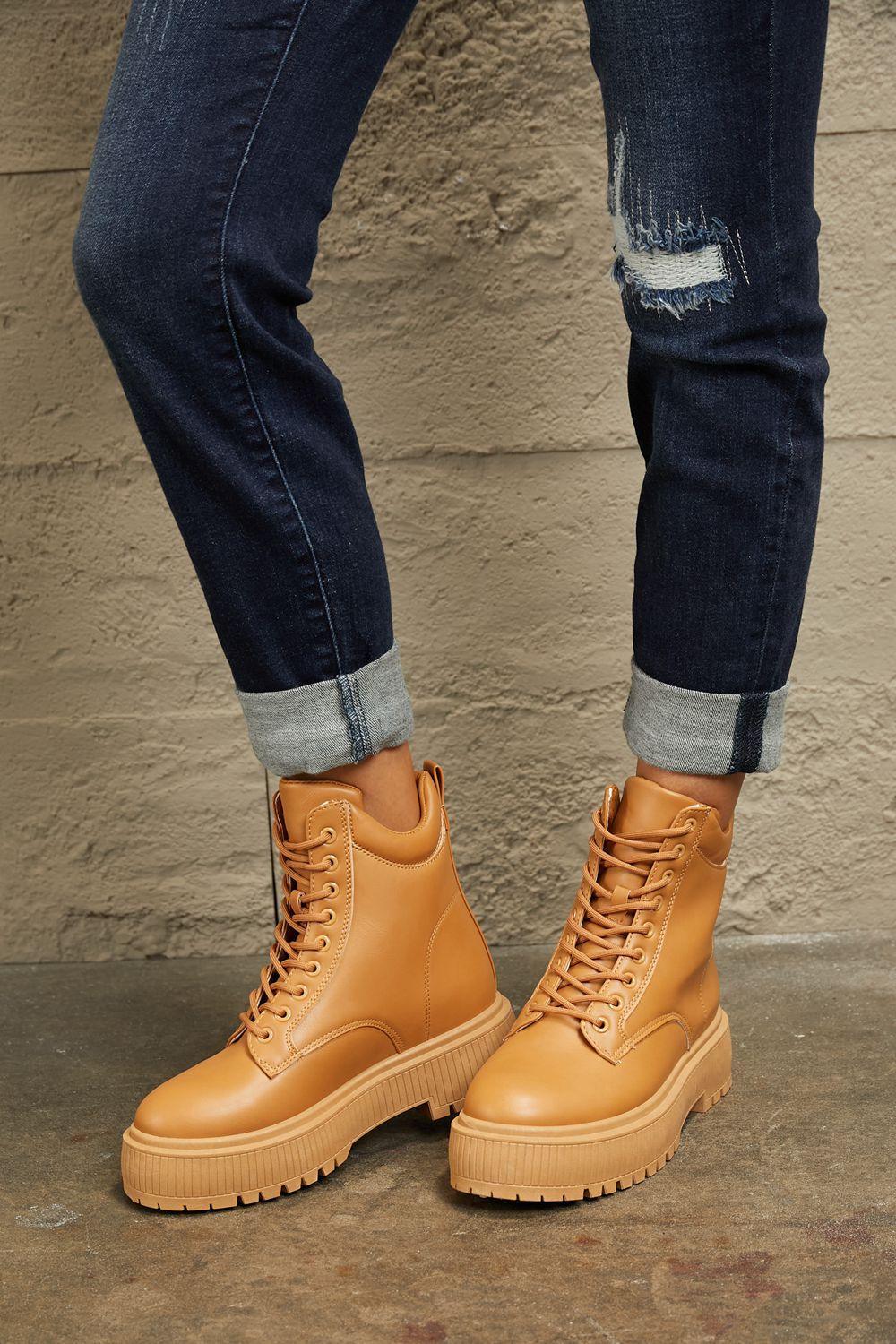 East Lion Lace Up Caramel Platform Combat Boots - MXSTUDIO.COM