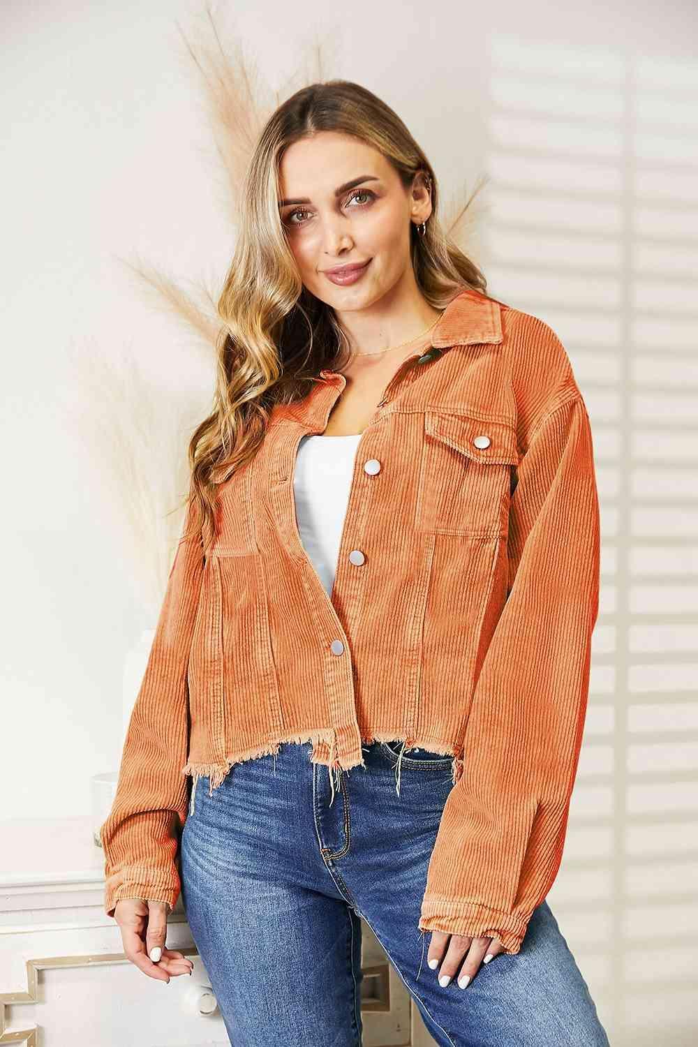 Edgy Warmth Buttoned Raw Hem Denim Jacket-MXSTUDIO.COM