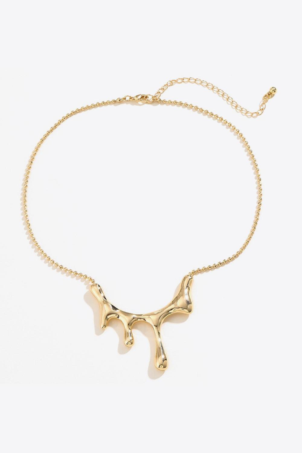 Embracing Adoration Lobster Clasp Necklace - MXSTUDIO.COM