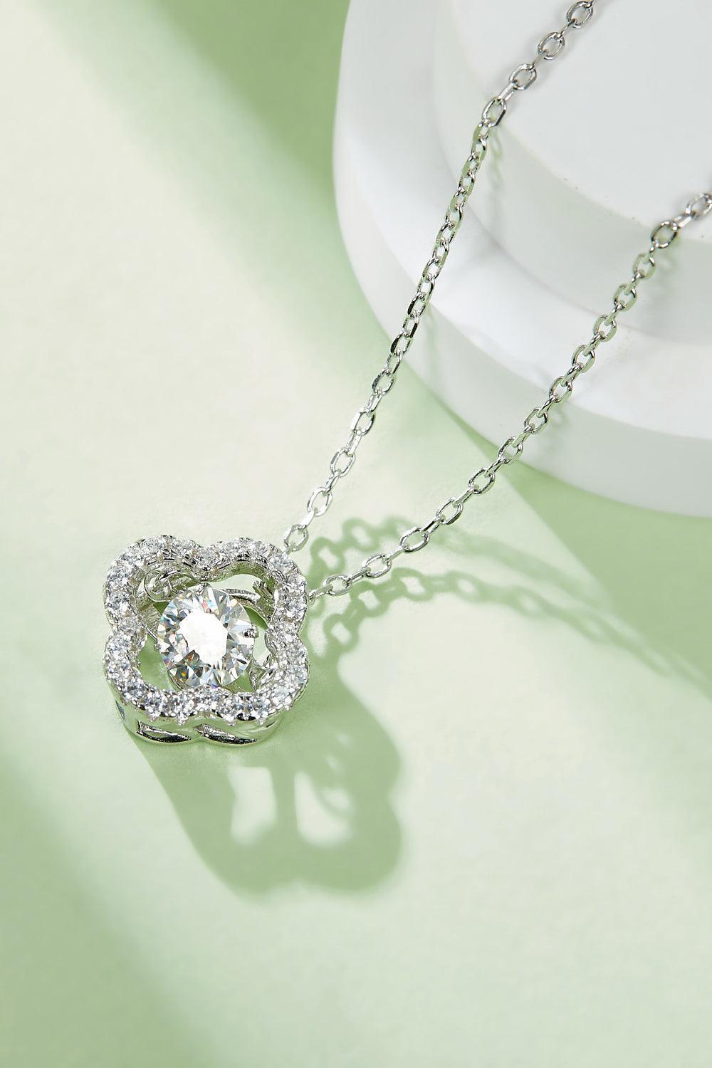 Enduring Four Leaf Clover Pendant Moissanite Necklace - MXSTUDIO.COM