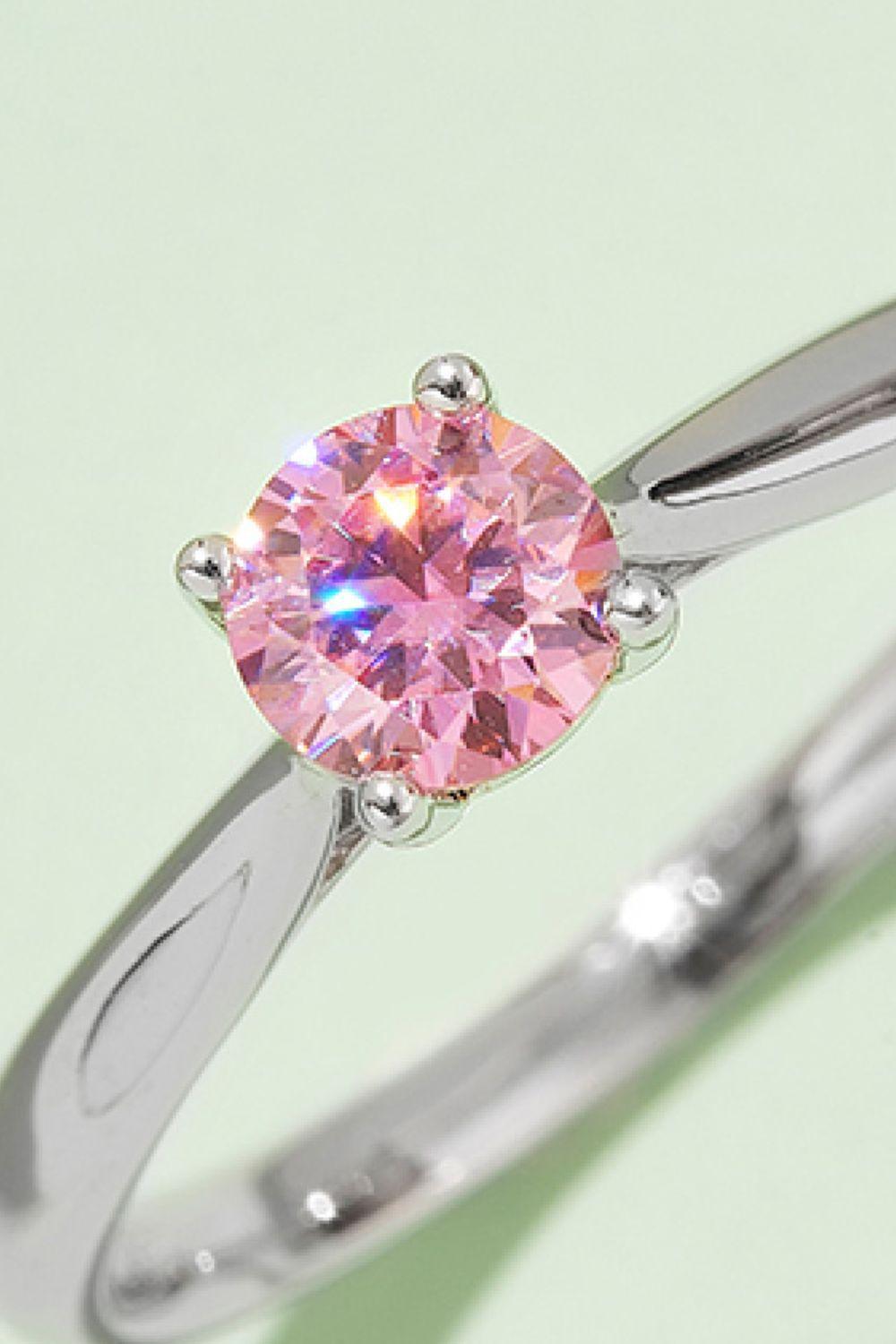 Entrancing Beauty Round Moissanite Solitaire Ring - MXSTUDIO.COM