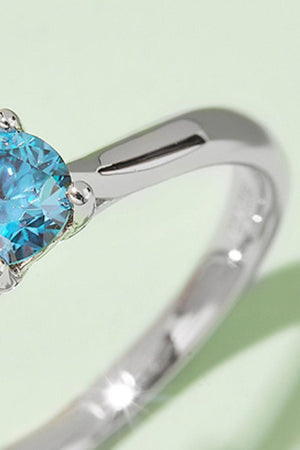 Entrancing Beauty Round Moissanite Solitaire Ring - MXSTUDIO.COM