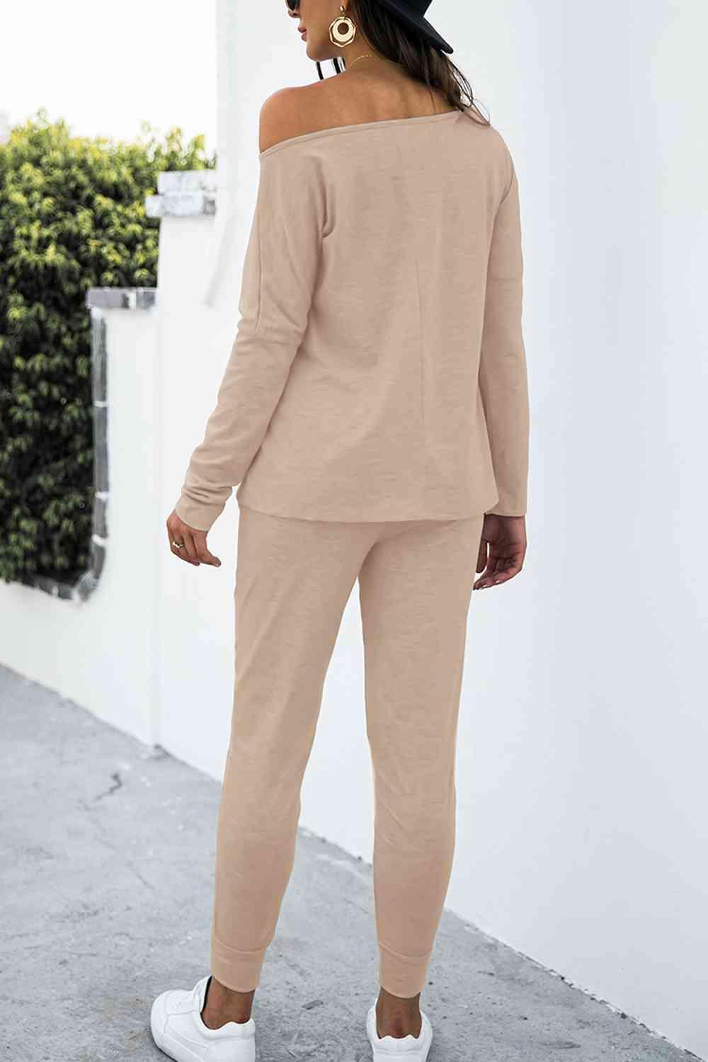 Escape The Ordinary Pants And Long Sleeve Top Set - MXSTUDIO.COM