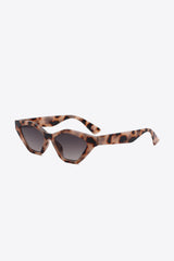 Exceptional Cat Eye Polycarbonate Sunglasses - MXSTUDIO.COM