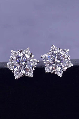 Exemplary Floral Shaped 2 Carat Moissanite Stud Earrings - MXSTUDIO.COM