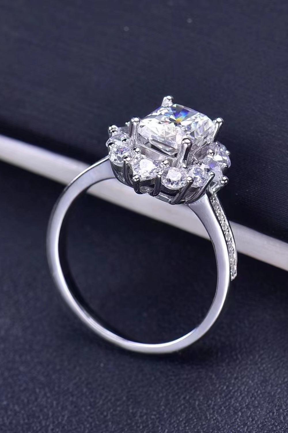 Expertly Cut Platinum-Plated 2 Carat Moissanite Ring - MXSTUDIO.COM